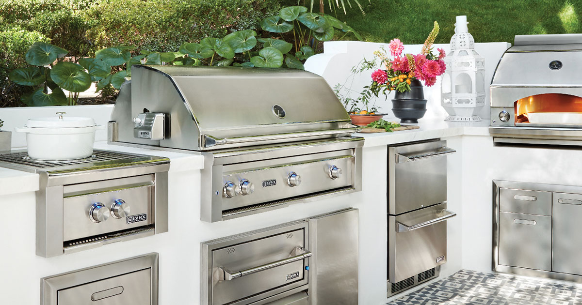 lynx outdoor kitchen design